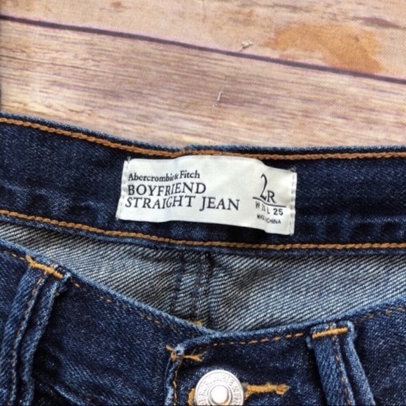 Abercrombie And Fitch Size 2R Raw Hem Jeans - Picture 2 of 3